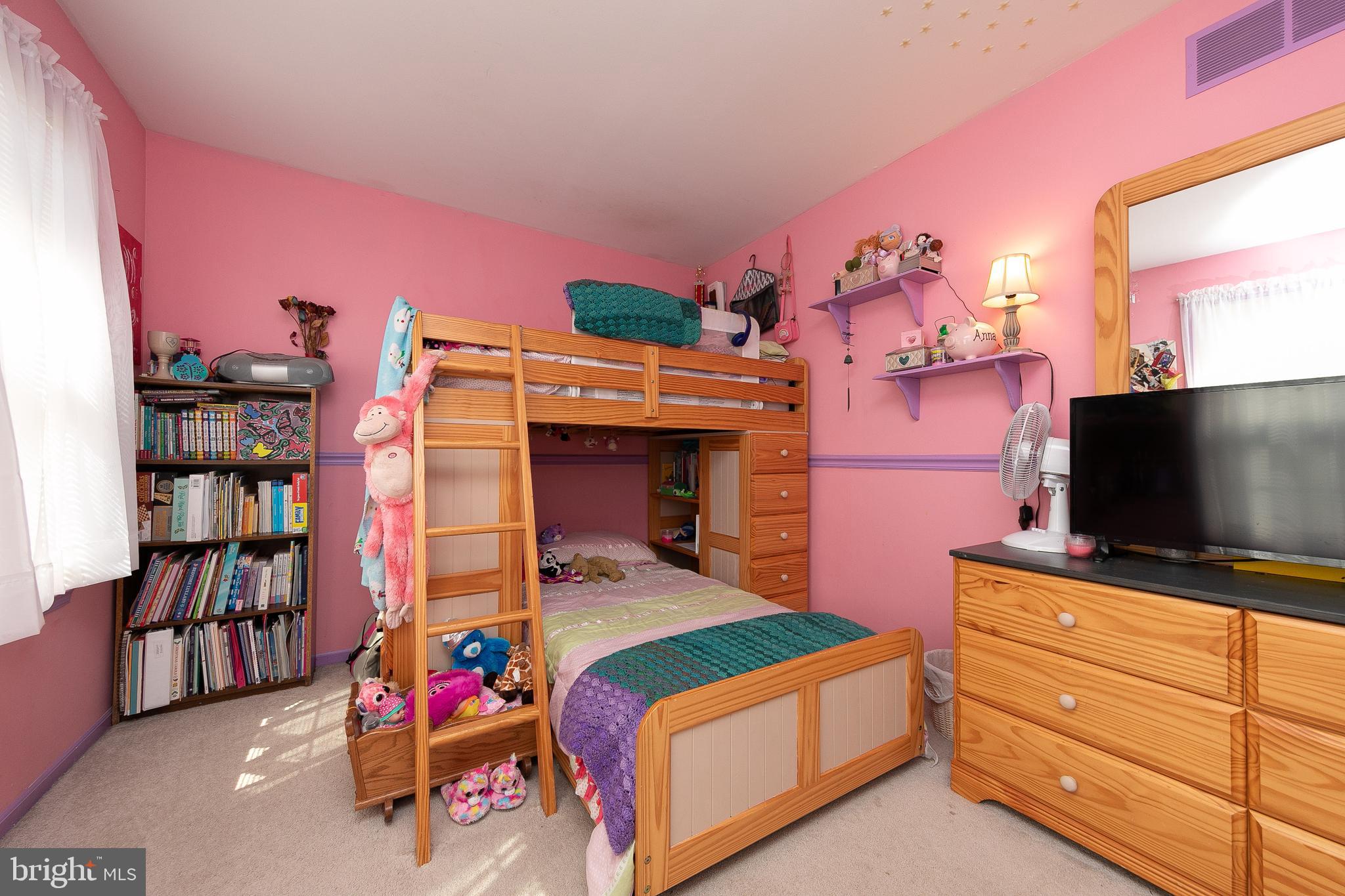 71 Whetstone Road Horsham, PA 19044 - Photo 22 of 28 Gallery Image 22