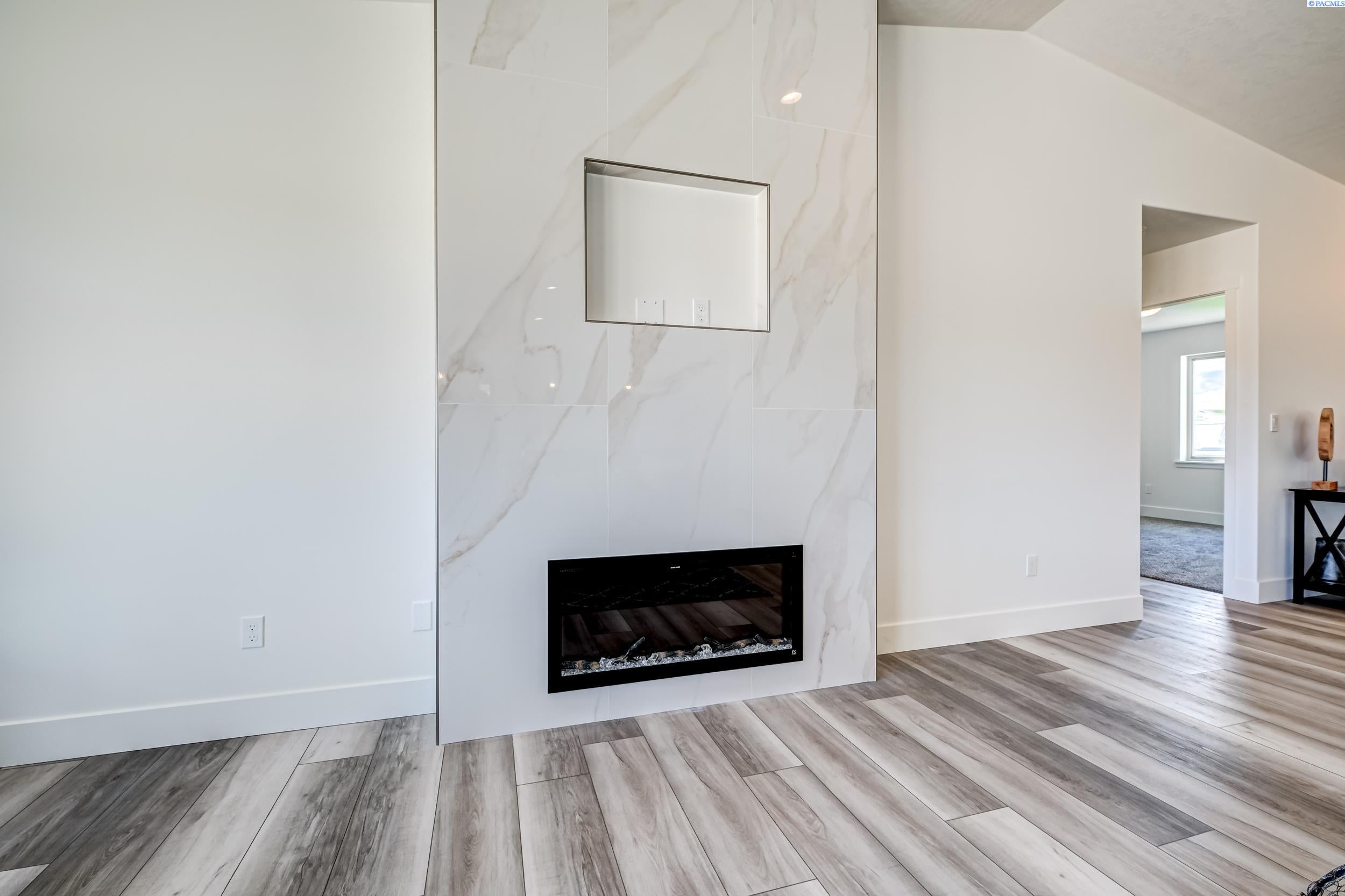 1618 Kendall Road Benton City, WA 99320 - Photo 10 of 29 Gallery Image 10
