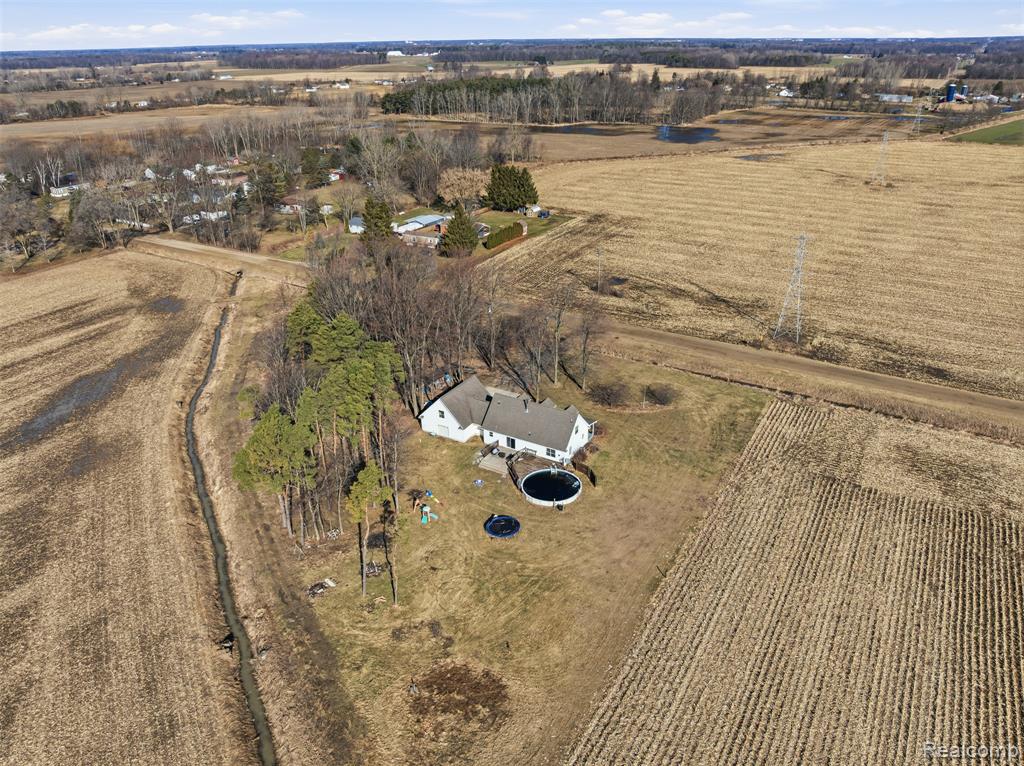 8753 Brewer Road Millington, MI 48746 - Photo 28 of 28 Gallery Image 28