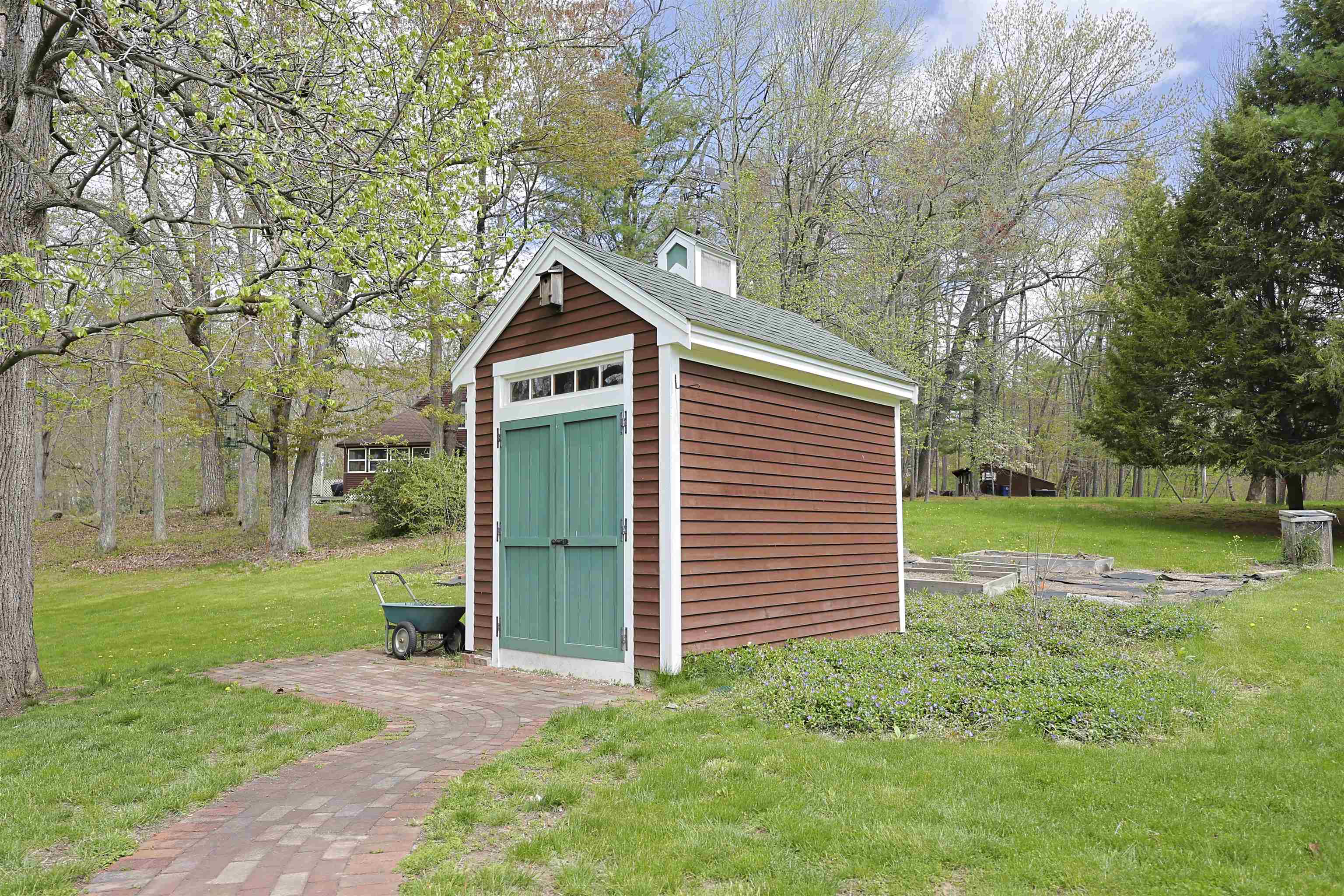 95 Kingston Road Exeter, NH 03833 - Photo 45 of 60