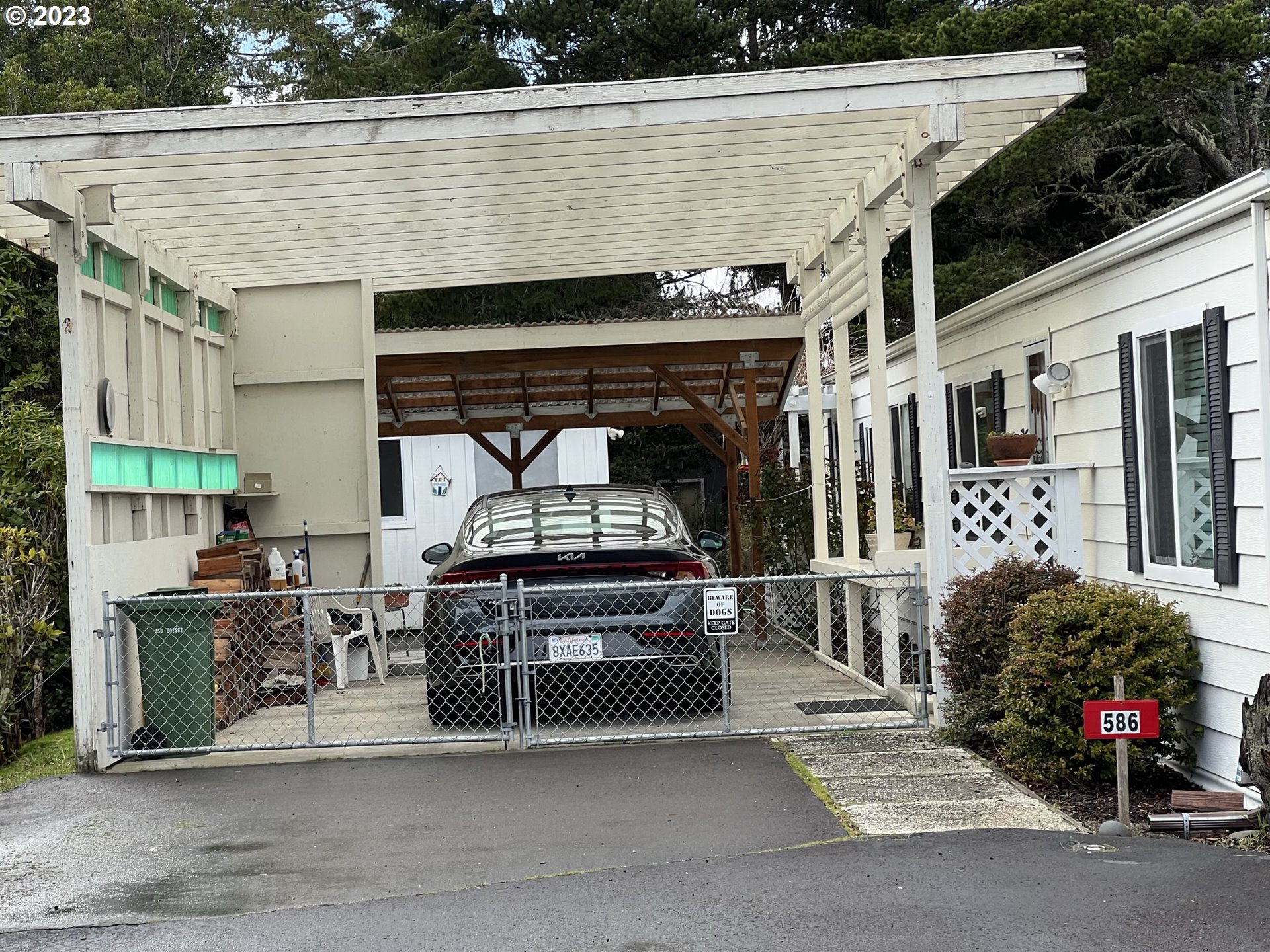 1601 Rhododendron Drive, Unit 586 Florence, OR 97439 - Photo 4 of 22 a view of storage and utility room