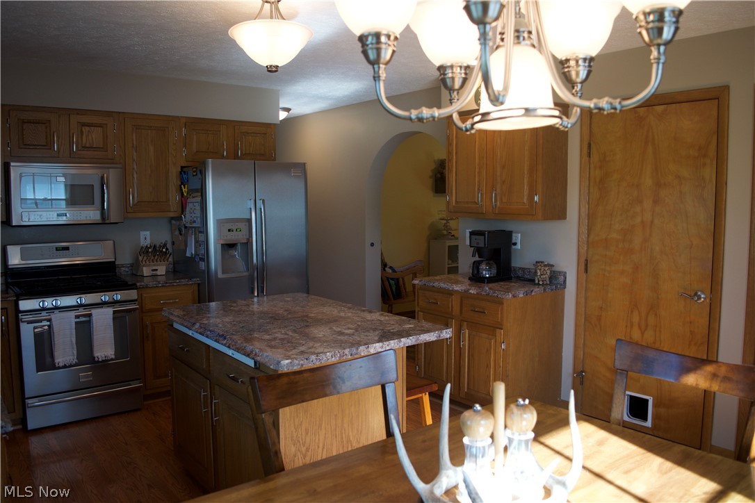 1391 Griggs Road Jefferson, OH 44047 - Photo 9 of 32 Gallery Image 9