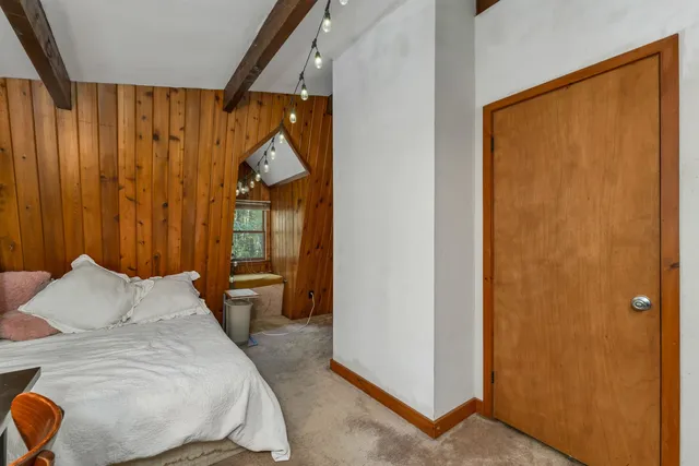 $449,900 | 402 Marsh Family Road, Hartford, VT 05059