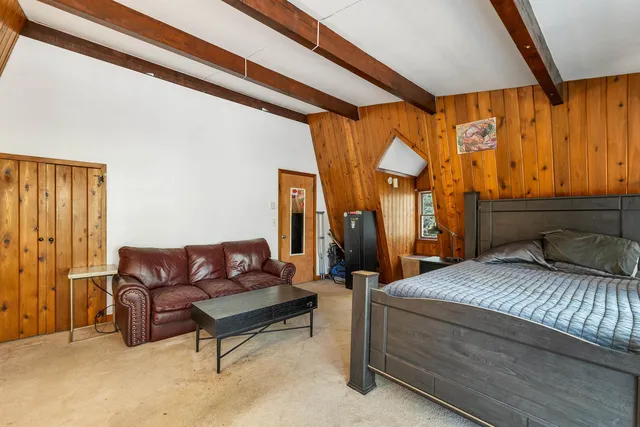 $449,900 | 402 Marsh Family Road, Hartford, VT 05059