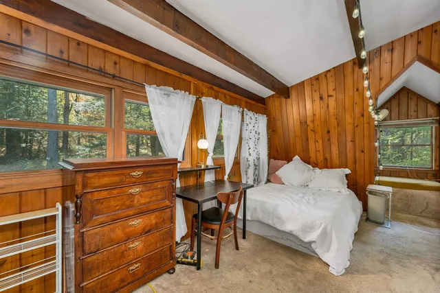 $449,900 | 402 Marsh Family Road, Hartford, VT 05059