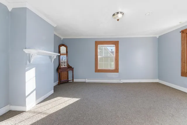 $255,000 | 606 Winthrop Street, Staunton, VA 24401