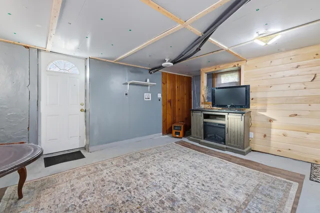 $255,000 | 606 Winthrop Street, Staunton, VA 24401