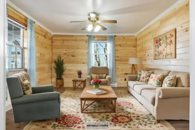 $255,000 | 606 Winthrop Street, Staunton, VA 24401