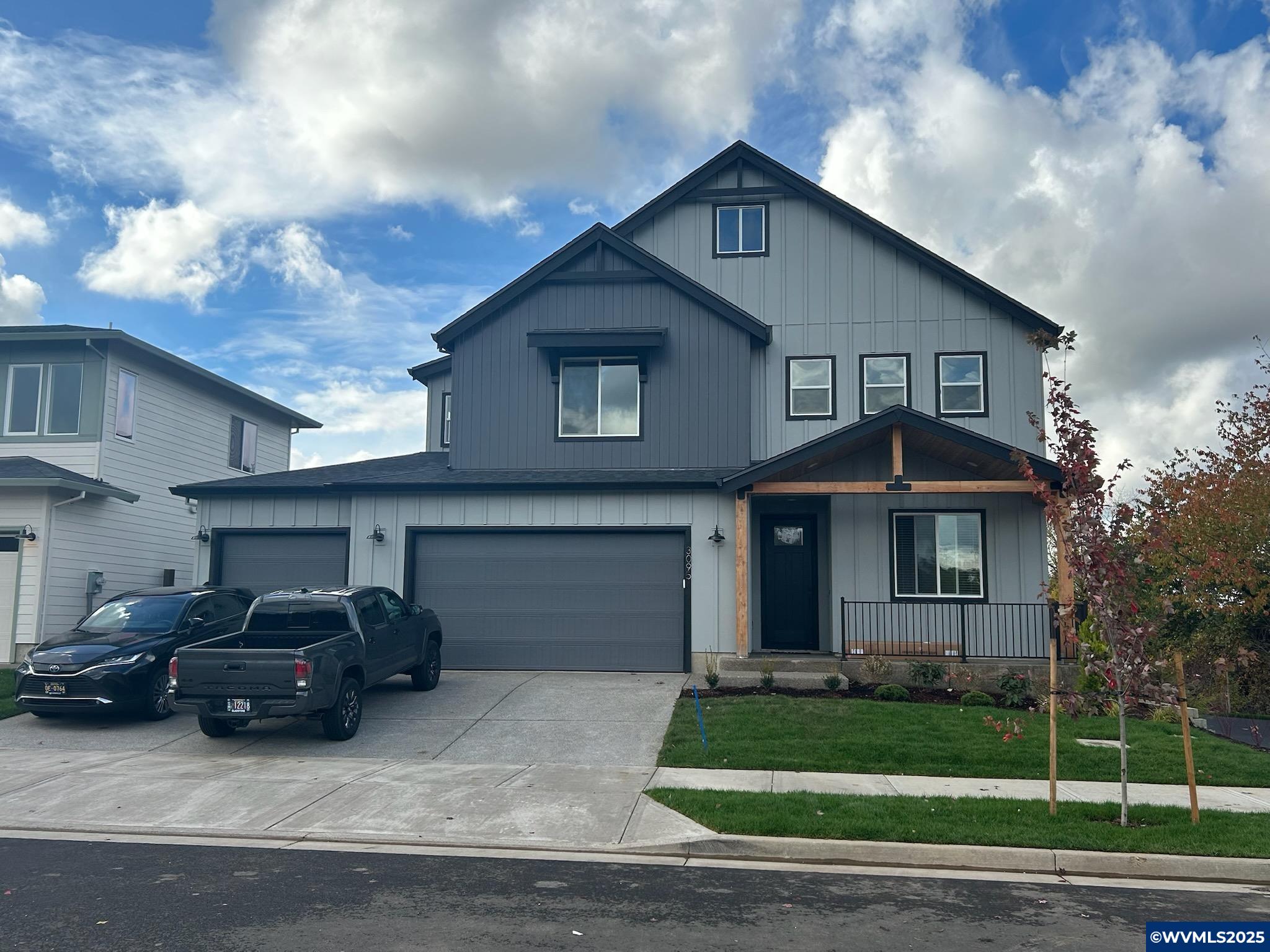 3095 Olympic Street Woodburn, OR 97071 - Photo 2 of 3