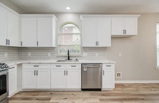 $394,999 | 18718 Racquet Sports Way, Humble, TX 77346