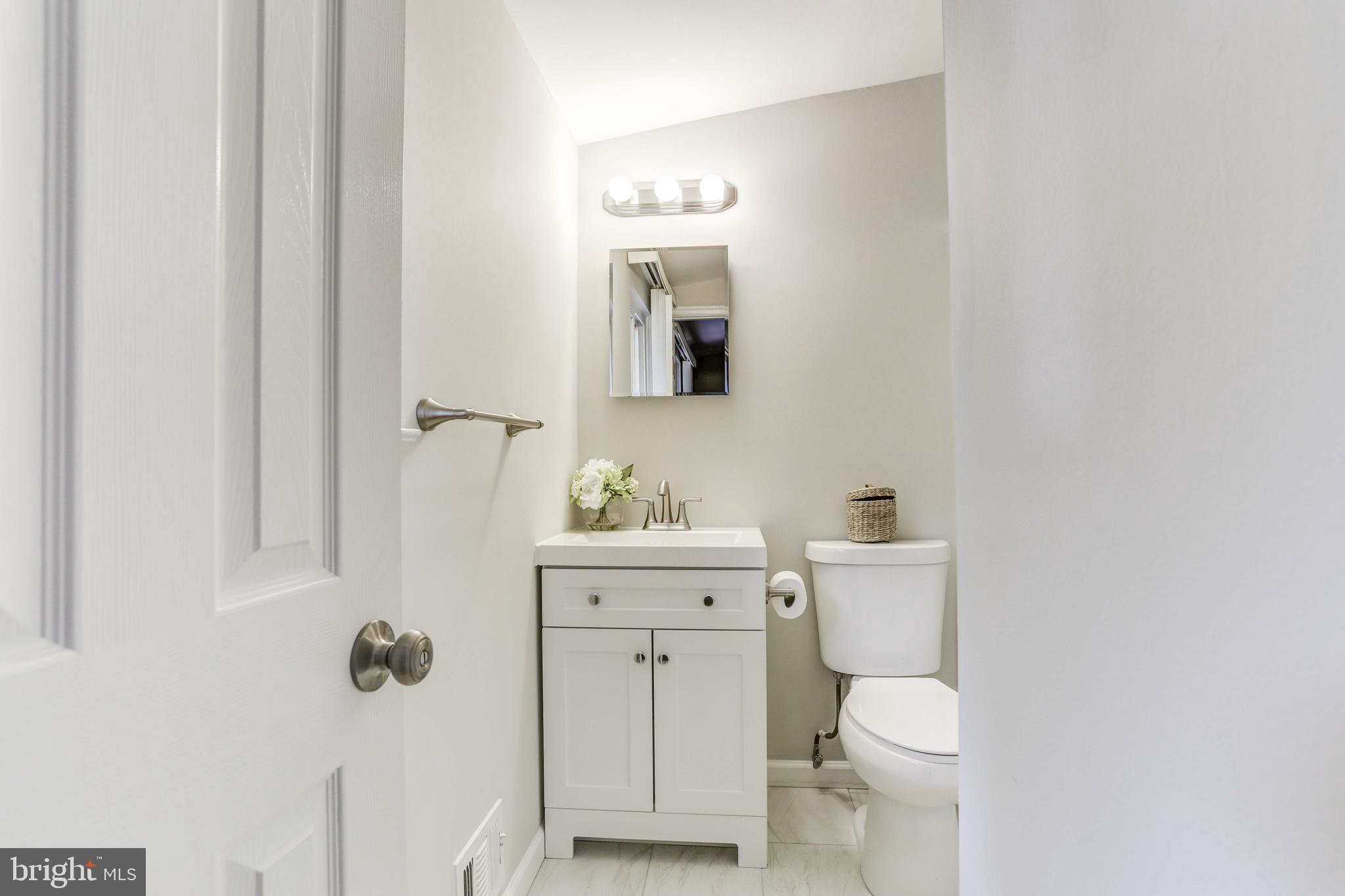 206 Bluff Terrace Silver Spring, MD 20902 - Photo 29 of 48 Gallery Image 29