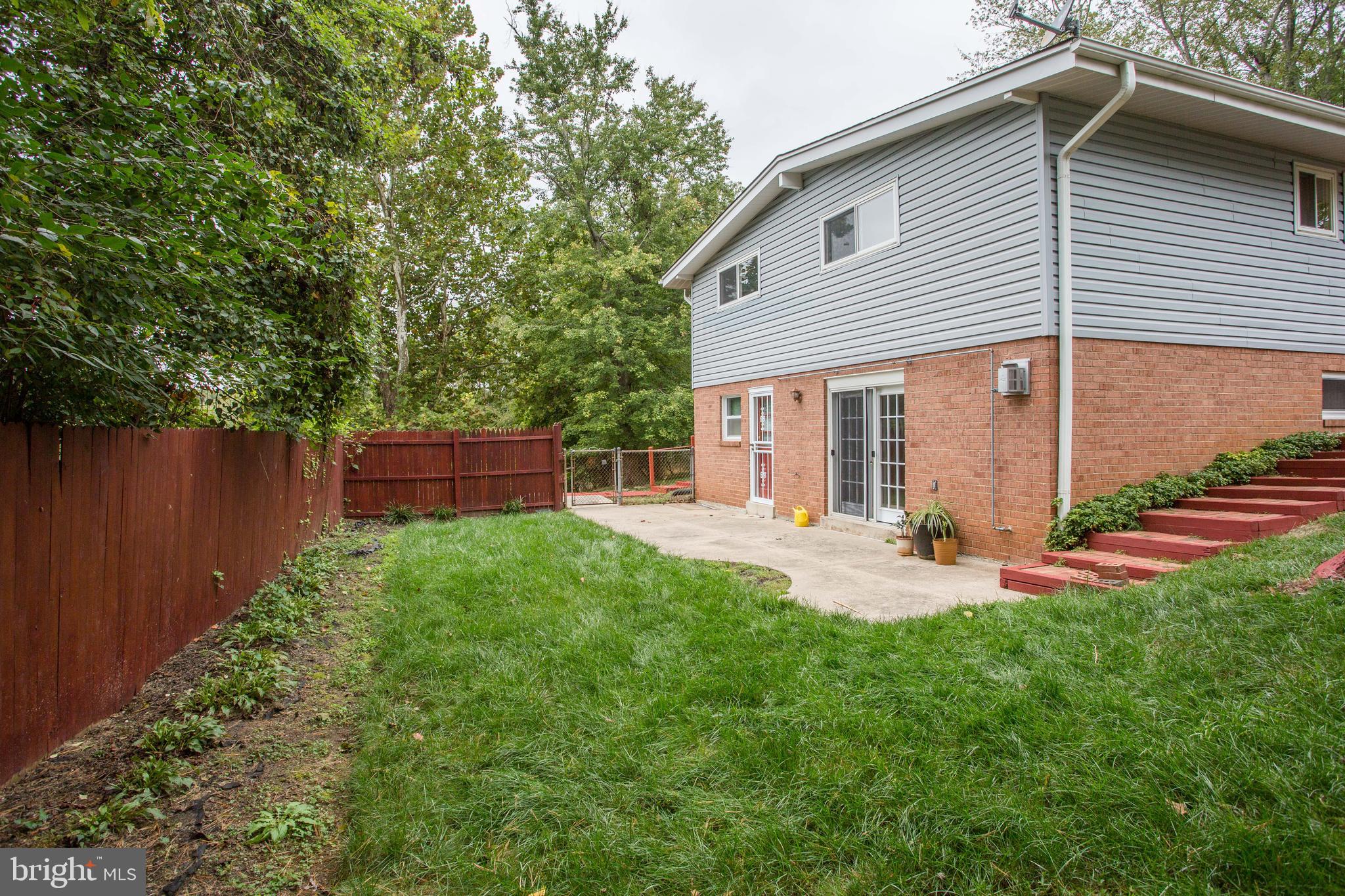 206 Bluff Terrace Silver Spring, MD 20902 - Photo 42 of 48 Gallery Image 42