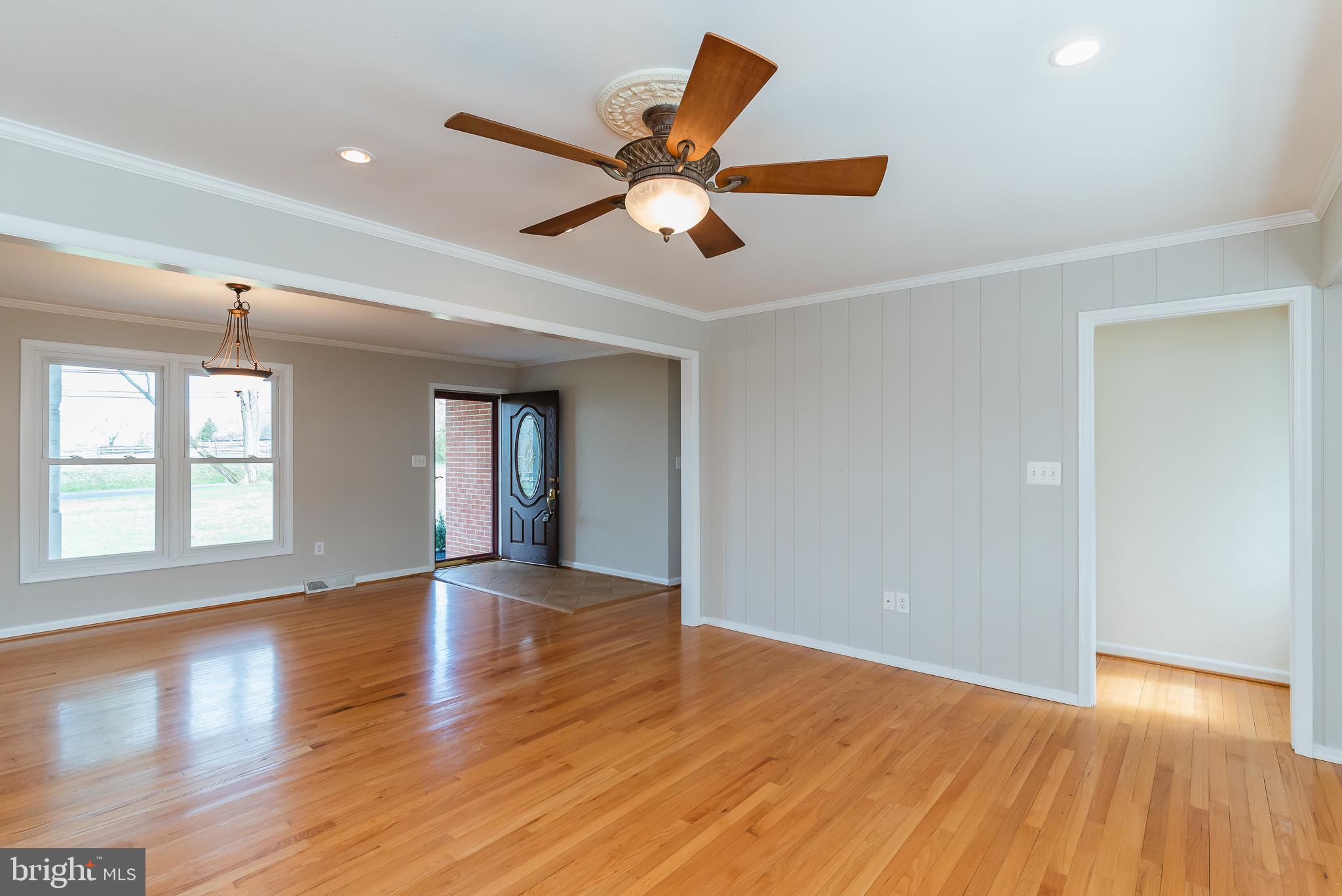 2503 Hess Road Fallston, MD 21047 - Photo 19 of 45 Living Room