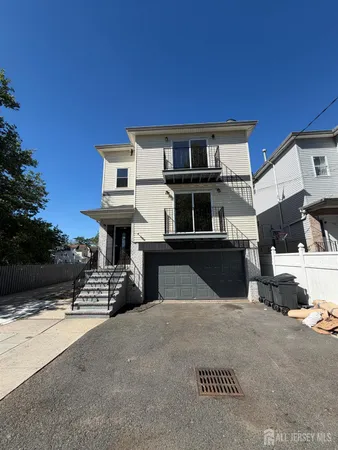 $1,250,000 | 64 Montclair Avenue, Newark, NJ 07104