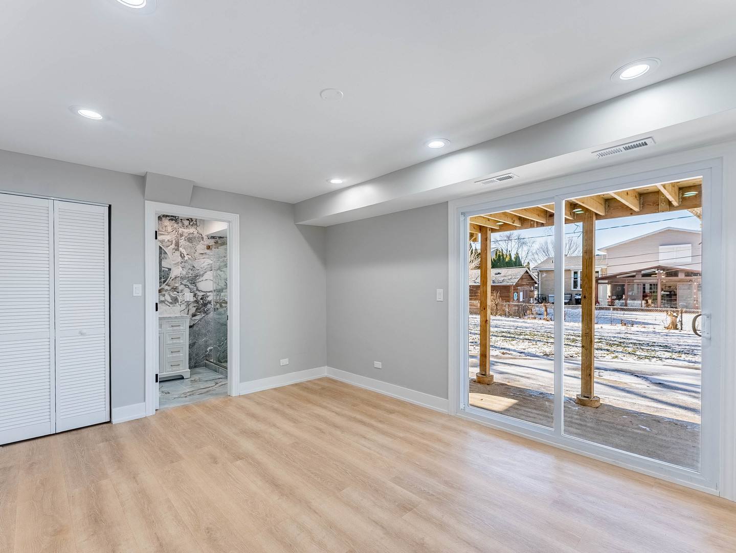 1116 Busse Road Mount Prospect, IL 60056 - Photo 26 of 33 Gallery Image 26