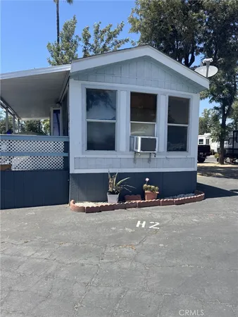 $39,999 | 2750 West Acacia Avenue, Unit H2, Hemet, CA 92545