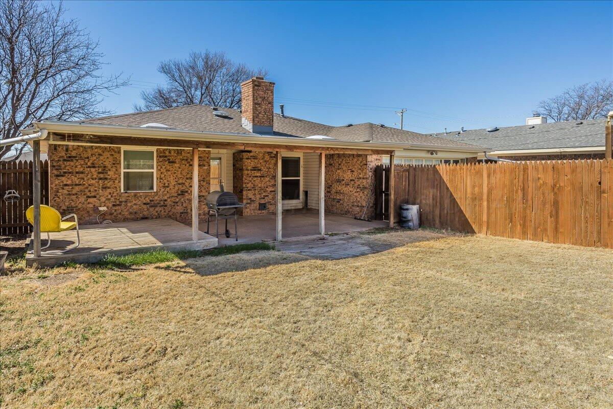 4208 Scotty Drive Amarillo, TX 79110 - Photo 19 of 22 19-Rear