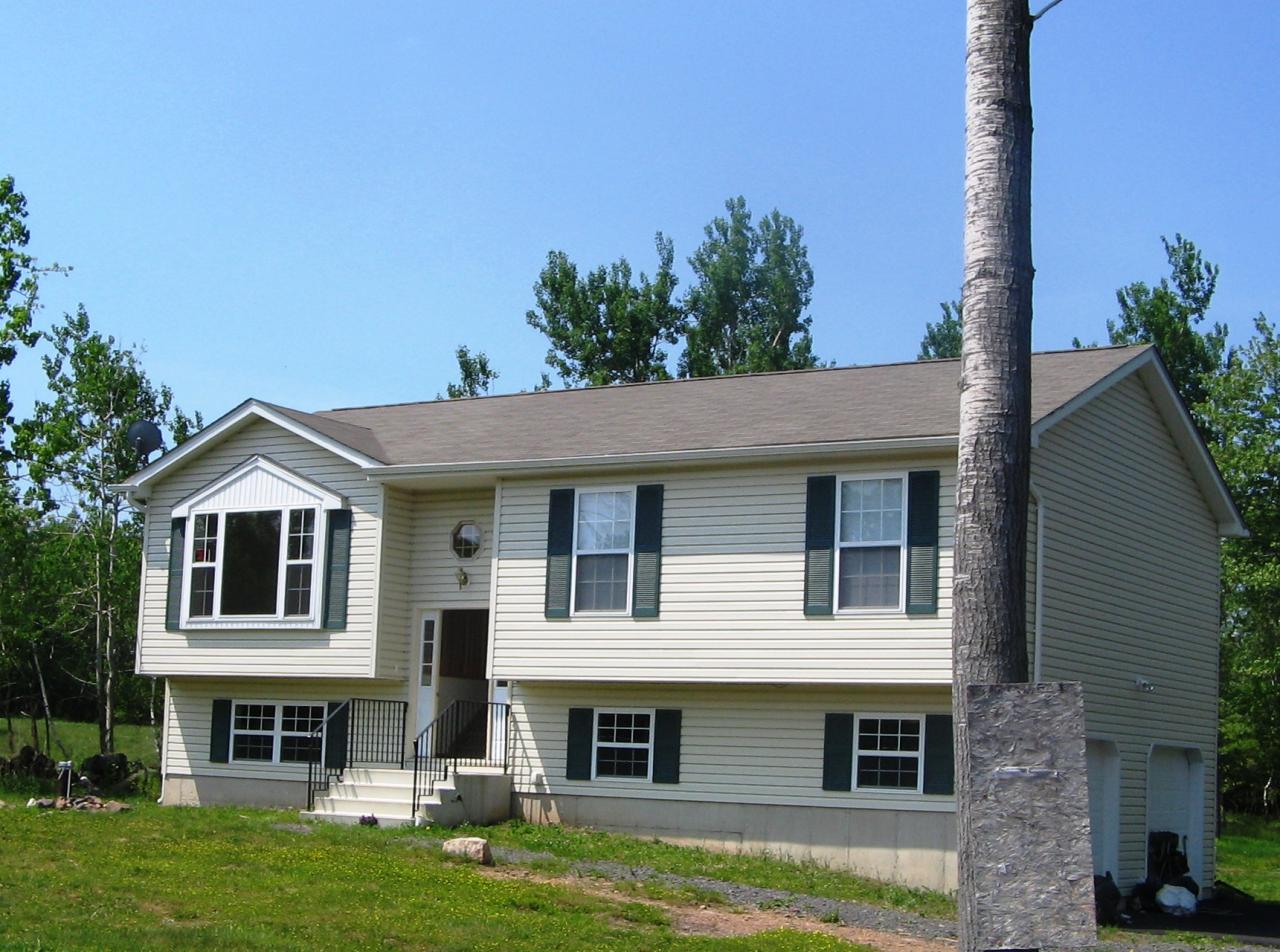 1808 Toll Road Blakeslee, PA 18610 - Photo 1 of 1 Front View