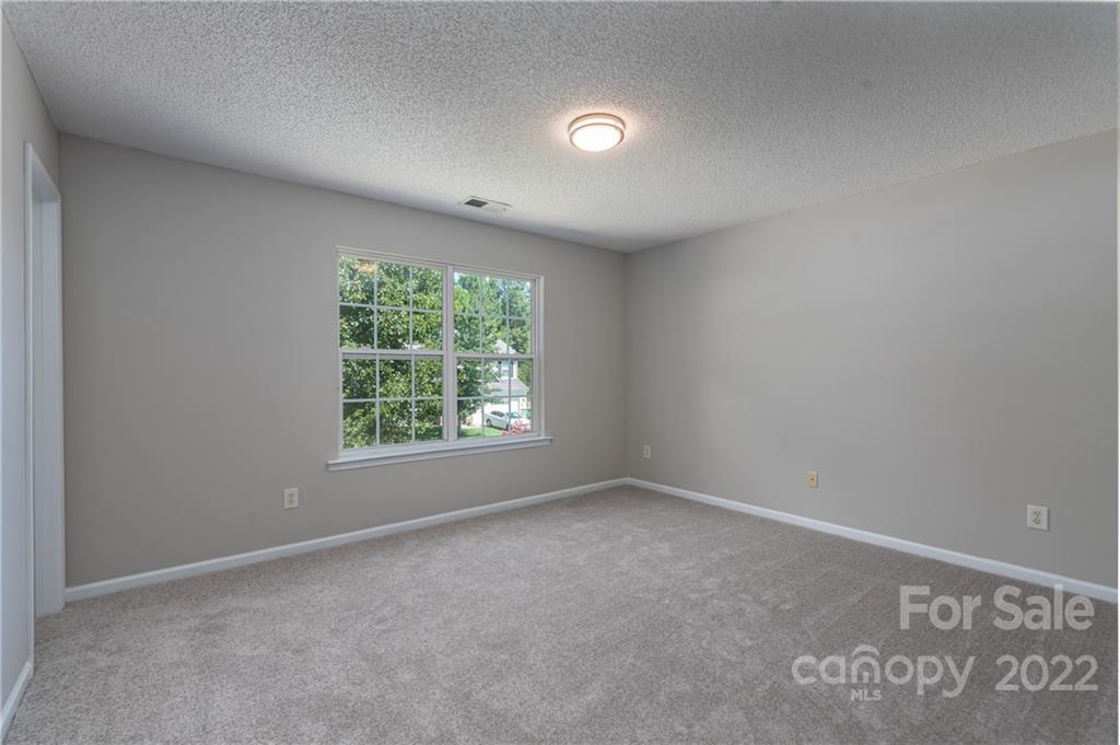 10339 Gold Pan Road Charlotte, NC 28215 - Photo 18 of 32 Gallery Image 18