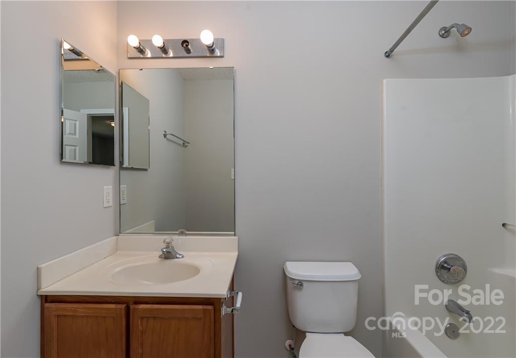 10339 Gold Pan Road Charlotte, NC 28215 - Photo 21 of 32 Gallery Image 21