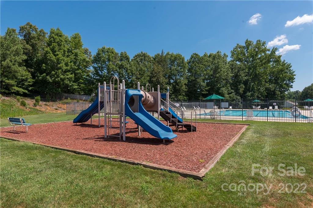 10339 Gold Pan Road Charlotte, NC 28215 - Photo 31 of 32 Gallery Image 31