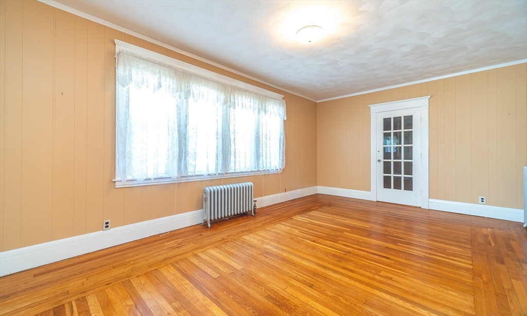 51 Itendale Street Springfield, MA 01108 - Photo 6 of 42 Gallery Image 6