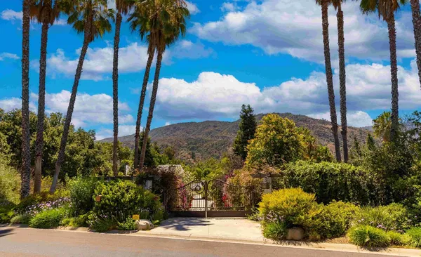 $8,230,000 | 741 Saddle Lane, Ojai, CA 93023