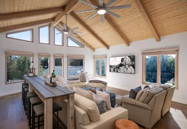 $8,230,000 | 741 Saddle Lane, Ojai, CA 93023