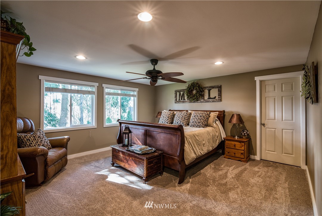 20417 96th Avenue Northeast Bothell, WA 98011 - Photo 10 of 25 Gallery Image 10
