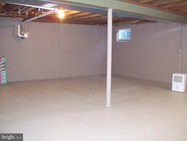 $2,200 | 39 Hampton Place, Walkersville, MD 21793