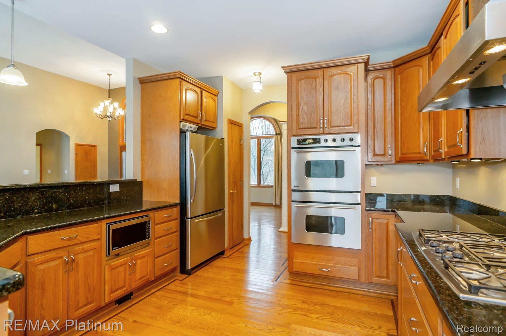 7602 Sheldon Road Whitmore Lake, MI 48189 - Photo 11 of 42 11.jpg