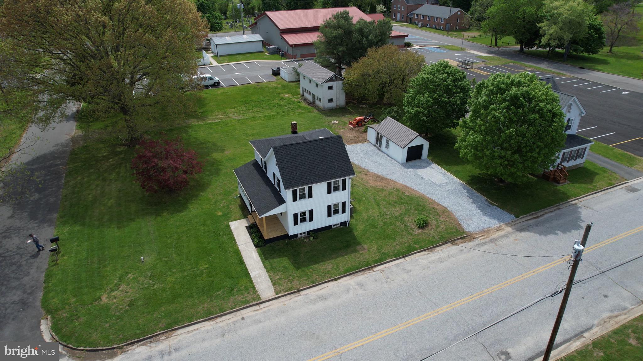 39 Main Street Pilesgrove, NJ 08098 - Photo 3 of 44