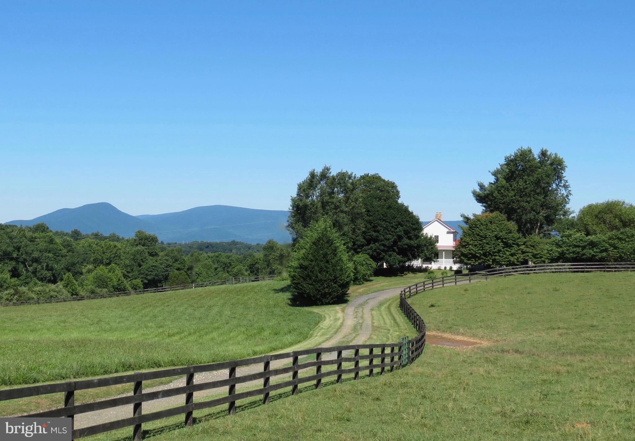 12036 Crest Hill Road Hume, VA 22639 - Photo 29 of 30 Farmhouse and mountain view