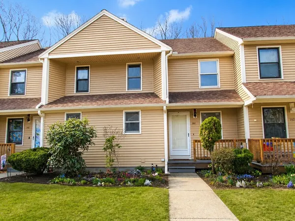 $380,000 | 144 Morningside Street, Unit 44, Leominster, MA 01453
