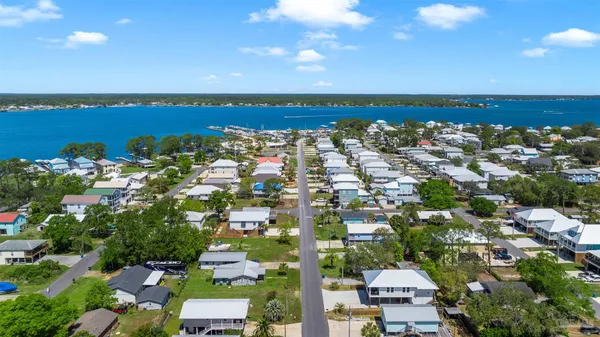 $799,900 | 5496 Bay Lane, Orange Beach, AL 36561