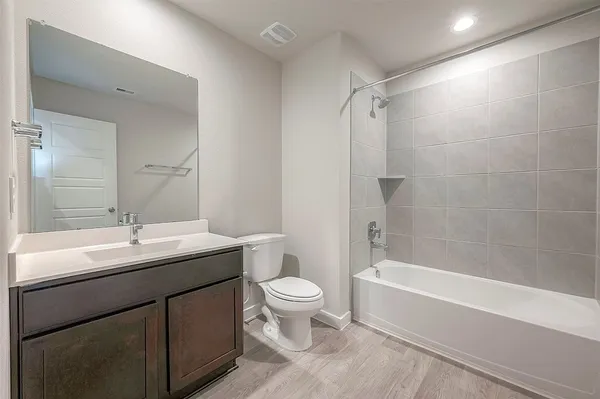 $2,350 | 2920 Gunnersbury Drive, Houston, TX 77047