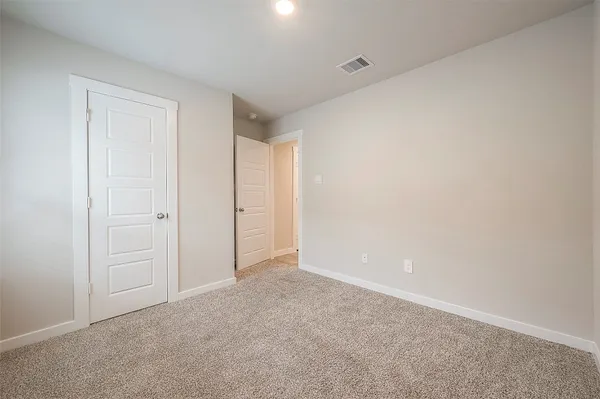 $2,350 | 2920 Gunnersbury Drive, Houston, TX 77047