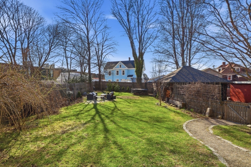 128 Rowe Street Melrose, MA 02176 - Photo 35 of 37