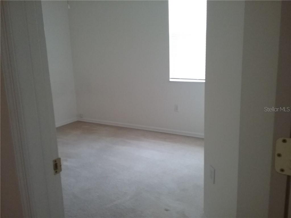 6246 Blue Runner Court Lakewood Ranch, FL 34202 - Photo 8 of 13 a view of a small space with window