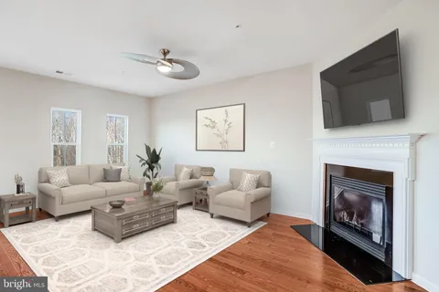 $549,000 | 454 Exchange Avenue, Unit 454, Gaithersburg, MD 20878