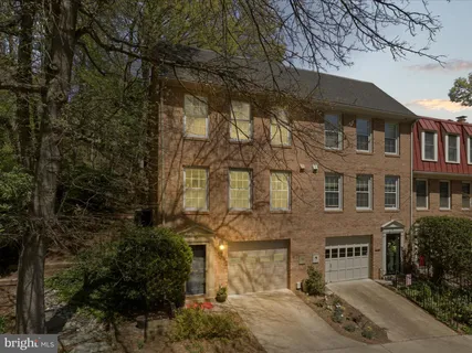 $895,000 | 59 West Del Ray Avenue, Alexandria, VA 22301
