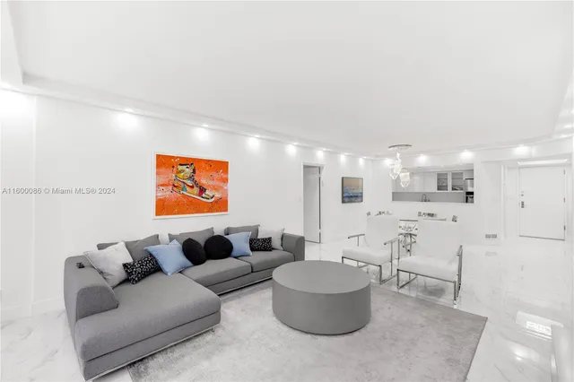 $1,450,000 | 9455 Collins Avenue, Unit 806, Surfside, FL 33154