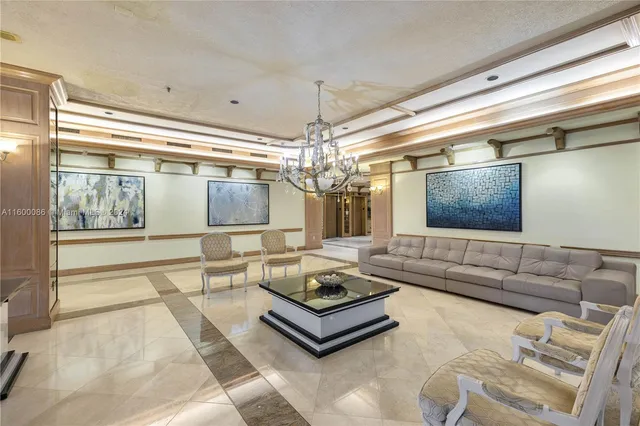 $1,450,000 | 9455 Collins Avenue, Unit 806, Surfside, FL 33154