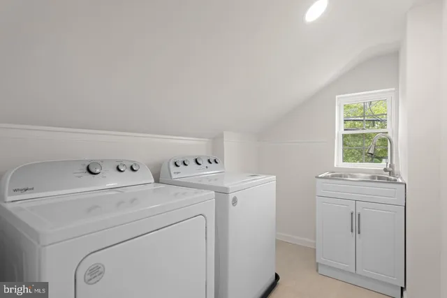 $2,650 | 201 Parkway Street, Winchester, VA 22601