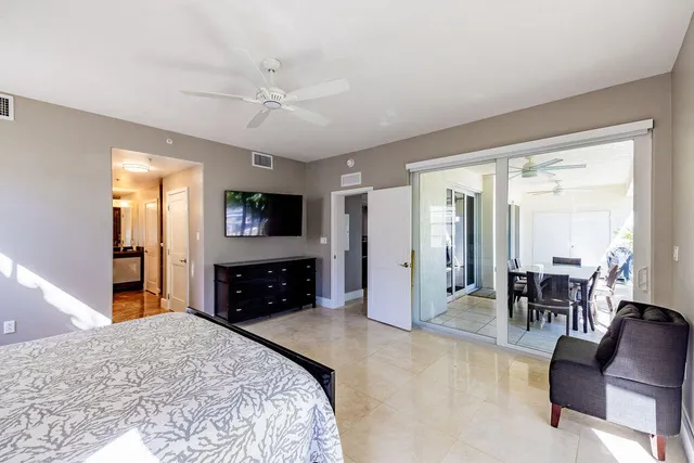 $2,250,000 | 97501 Overseas Highway, Unit 116 & 40' BOAT SLIP, Key Largo, FL 33037