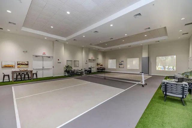 $2,250,000 | 97501 Overseas Highway, Unit 116 & 40' BOAT SLIP, Key Largo, FL 33037