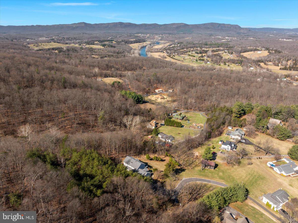 209 Park Ridge Court Front Royal, VA 22630 - Photo 58 of 60 a view of city and mountain