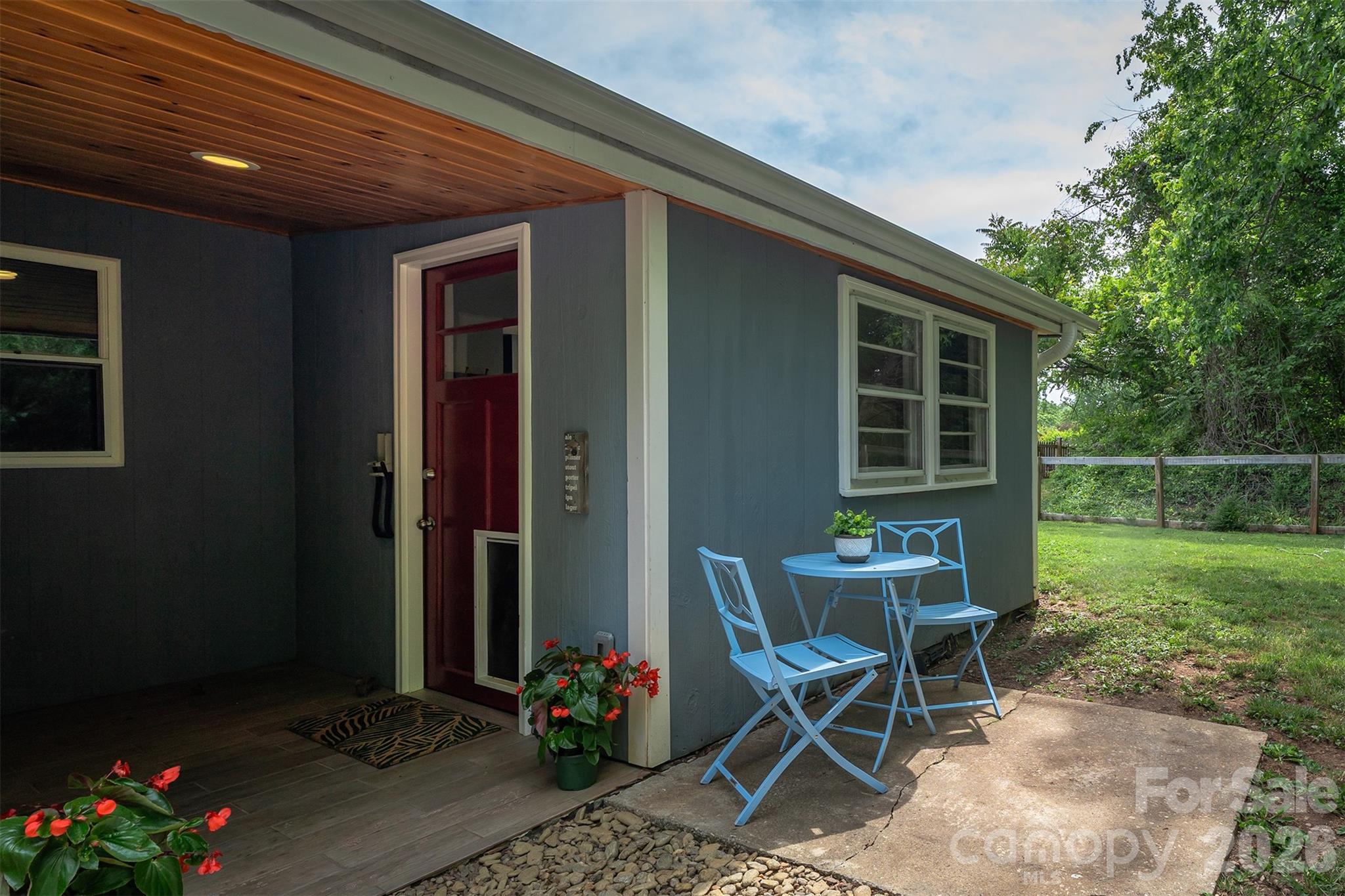 477 Emma Road Asheville, NC 28806 - Photo 3 of 30 Gallery Image 3