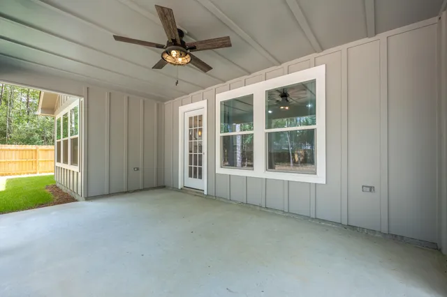$399,990 | 172 Frazier Road, DeFuniak Springs, FL 32433