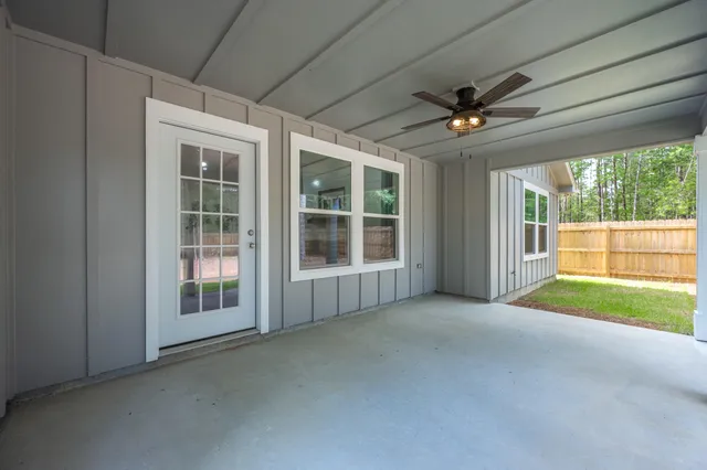$399,990 | 172 Frazier Road, DeFuniak Springs, FL 32433